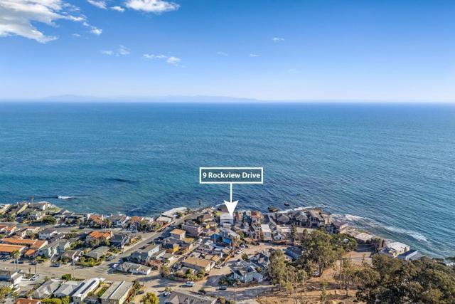 9 Rockview Drive, Santa Cruz CA: https://media.crmls.org/mediaz/e8311a20-e856-42ad-87cd-2f57d9ec5fa1.jpg