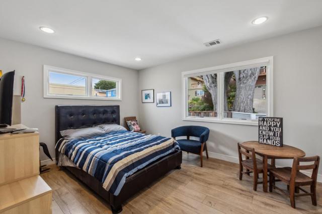 40 Eastlake Avenue, Pacifica CA: https://media.crmls.org/mediaz/e8315c1a-4db8-4428-953a-73125a803e97.jpg