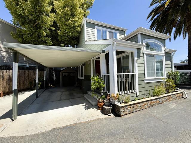 14685 Oka, Los Gatos CA: https://media.crmls.org/mediaz/e831b068-c979-48d2-8245-5818e5062130.jpg
