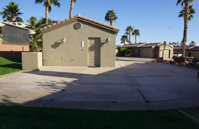 44451 Duckhorn Drive, Coachella CA: https://media.crmls.org/mediaz/e832e764-413a-44cc-a6ad-799a2ad7ff91.jpg