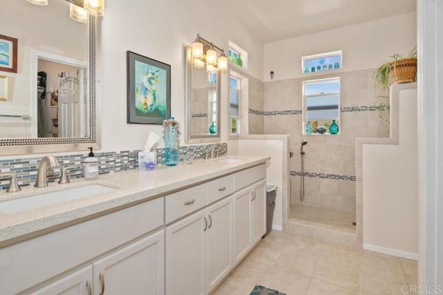 Detail Gallery Image 11 of 20 For 324 Park Way #3,  Chula Vista,  CA 91910 - 3 Beds | 2/1 Baths