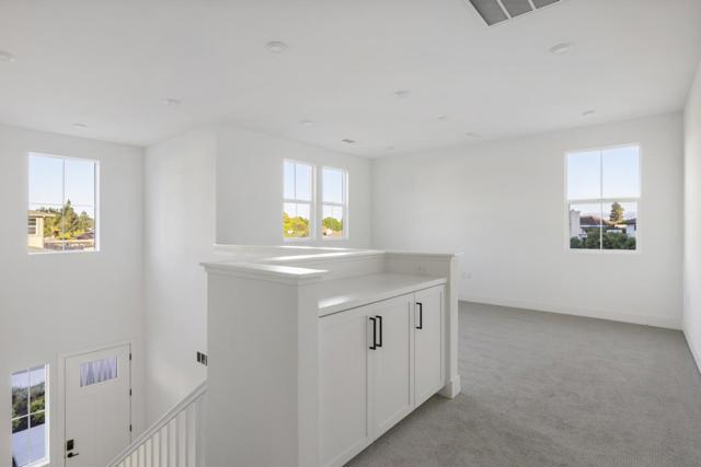 7371 Ailes Court, Gilroy CA: https://media.crmls.org/mediaz/e833250f-4f8a-4bbe-8fd0-58f17debc148.jpg