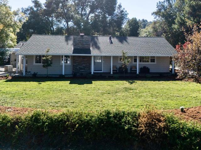 706 University Avenue, Los Altos CA: https://media.crmls.org/mediaz/e8374221-8a9e-4329-bc86-6d634512d07f.jpg