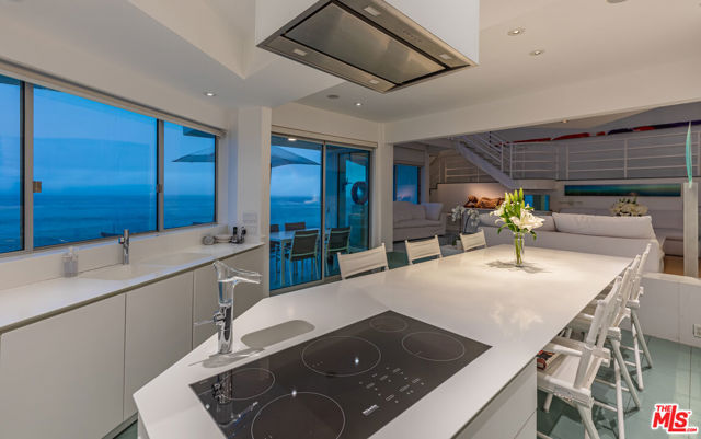 Drew Fenton | 21016 Pacific Coast Highway Malibu CA | MLS: 7470562 Drew Fenton | 21016 Pacific Coast Highway Malibu CA | MLS: 7470562