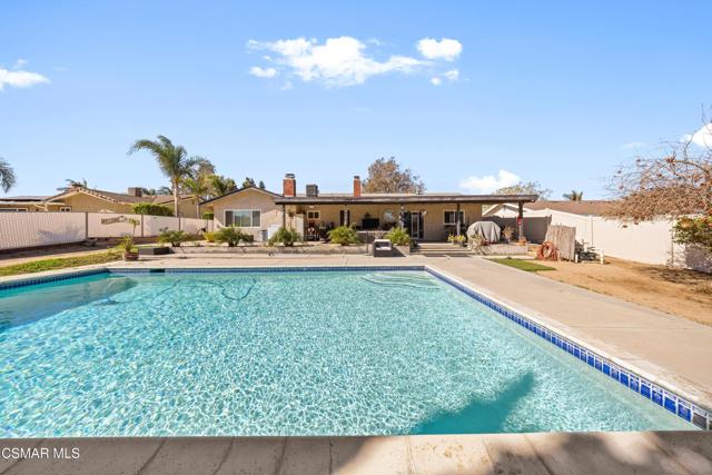 4931 Roundup Road, Norco CA: https://media.crmls.org/mediaz/e83a032e-b090-4dd3-a70e-16d6dab80300.jpg