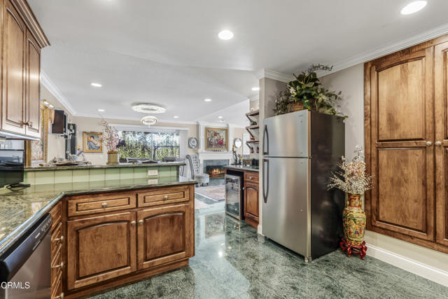 Detail Gallery Image 14 of 40 For 2696 Antonio Dr, Camarillo,  CA 93010 - 3 Beds | 2/1 Baths