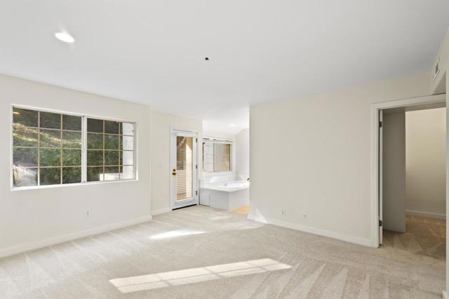 300 Carrera Circle, Aptos CA: https://media.crmls.org/mediaz/e83a3883-7d0a-4d31-85cc-82edc7a154c9.jpg