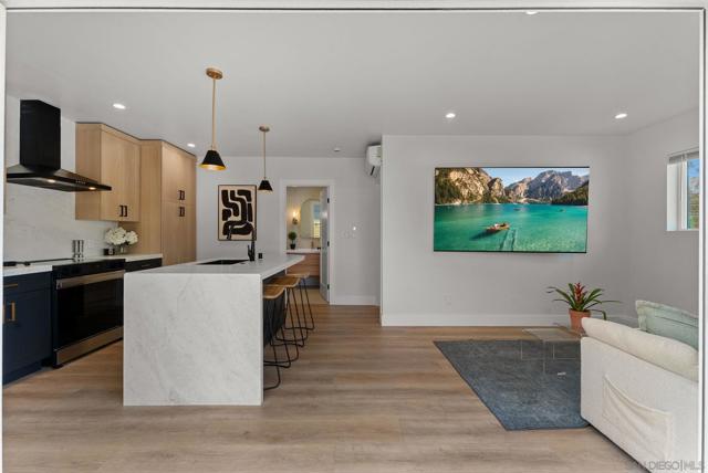 5092 E Mountain View Drive, San Diego CA: https://media.crmls.org/mediaz/e83b05c8-4e4f-4971-83f8-91c3b9112fb8.jpg