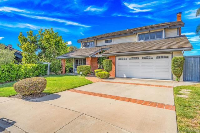 12417 Shropshire Lane, San Diego CA: https://media.crmls.org/mediaz/e83bbfd3-9f46-4e30-a2ee-b49c2fb68402.jpg