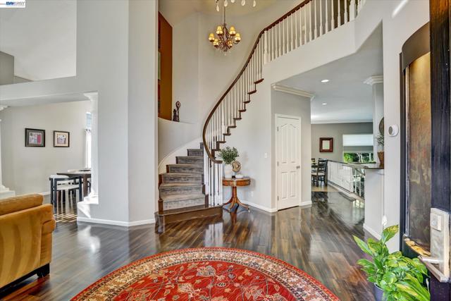 Image 11 of 58 For 36 Savona Ct