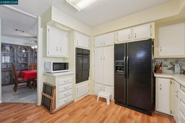 327 La Vina, Pacheco CA: https://media.crmls.org/mediaz/e83d9f33-2be1-463b-9d12-58cb9f6311f1.jpg