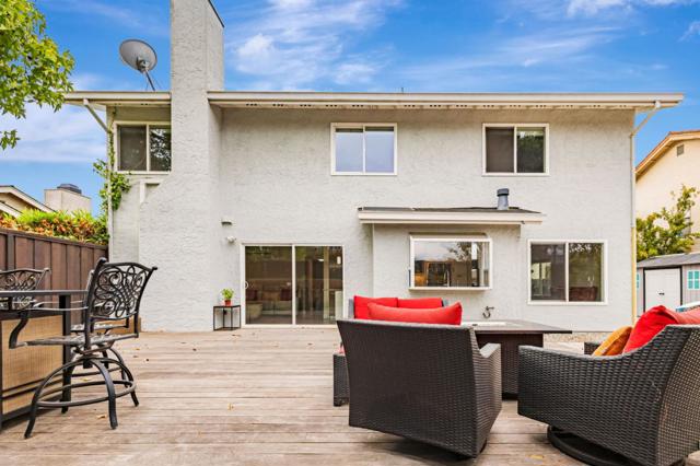 578 Seahorse Lane, Redwood City CA: https://media.crmls.org/mediaz/e83eb423-e411-4db1-99c3-66694abe53a2.jpg