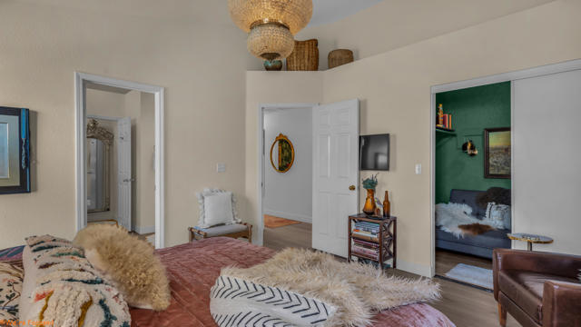Image 23 of 41 For 76905 Scimitar Way