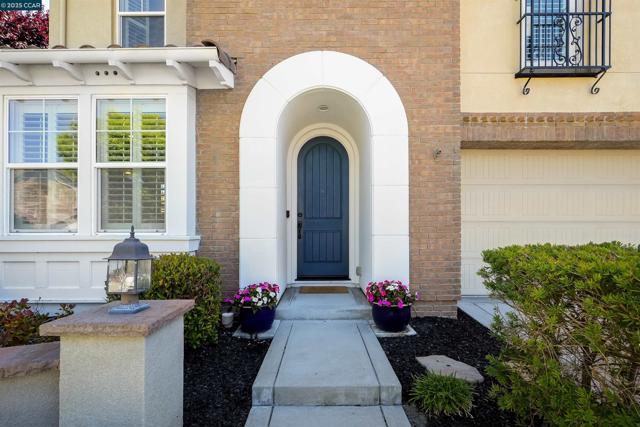 5152 Bengali St, Danville CA: https://media.crmls.org/mediaz/e83f68bd-1dbc-4674-822e-32d867896e3d.jpg