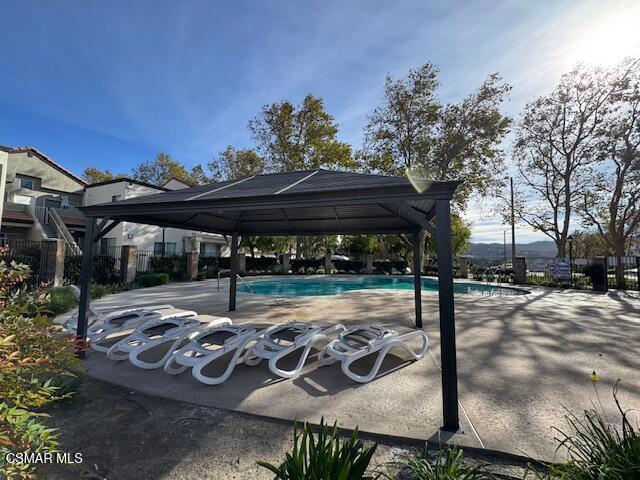 24479 Valle Del Oro, Newhall CA: https://media.crmls.org/mediaz/e83f91b1-36f0-4108-9d71-c0c54823d3bc.jpg