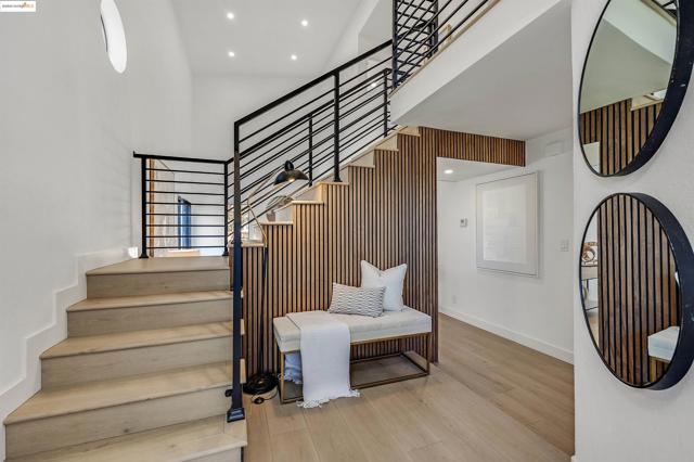 2863 El Capitan Dr, Pleasanton CA: https://media.crmls.org/mediaz/e840ca7c-964f-4bdd-b034-9872c9013e77.jpg