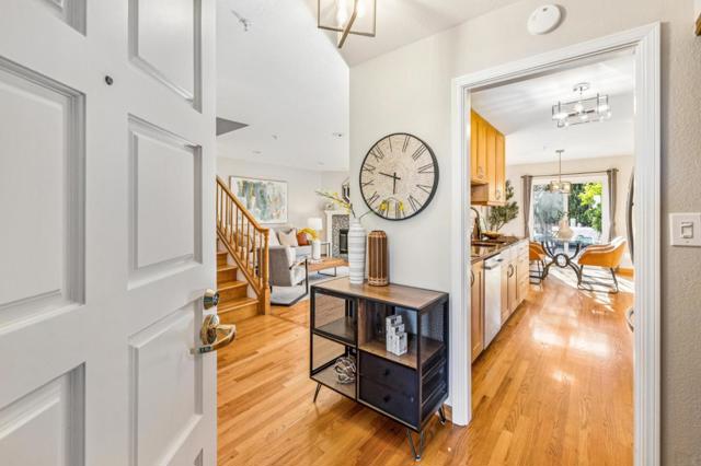 146 Albacore Lane, Foster City CA: https://media.crmls.org/mediaz/e840ceb4-e67f-466b-ba49-21665dc07875.jpg