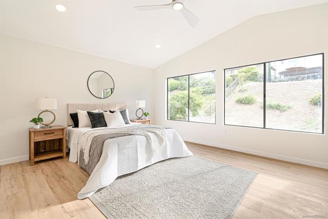 2064 White Birch Dr, Vista CA: https://media.crmls.org/mediaz/e8415d8e-4cff-4e71-b4e2-ab97e883884f.jpg