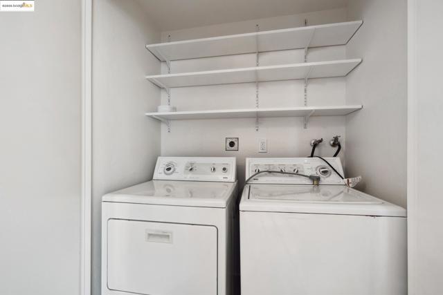 935 Hillside Ave, Albany CA: https://media.crmls.org/mediaz/e8419973-f736-44bf-8931-c78465675e60.jpg