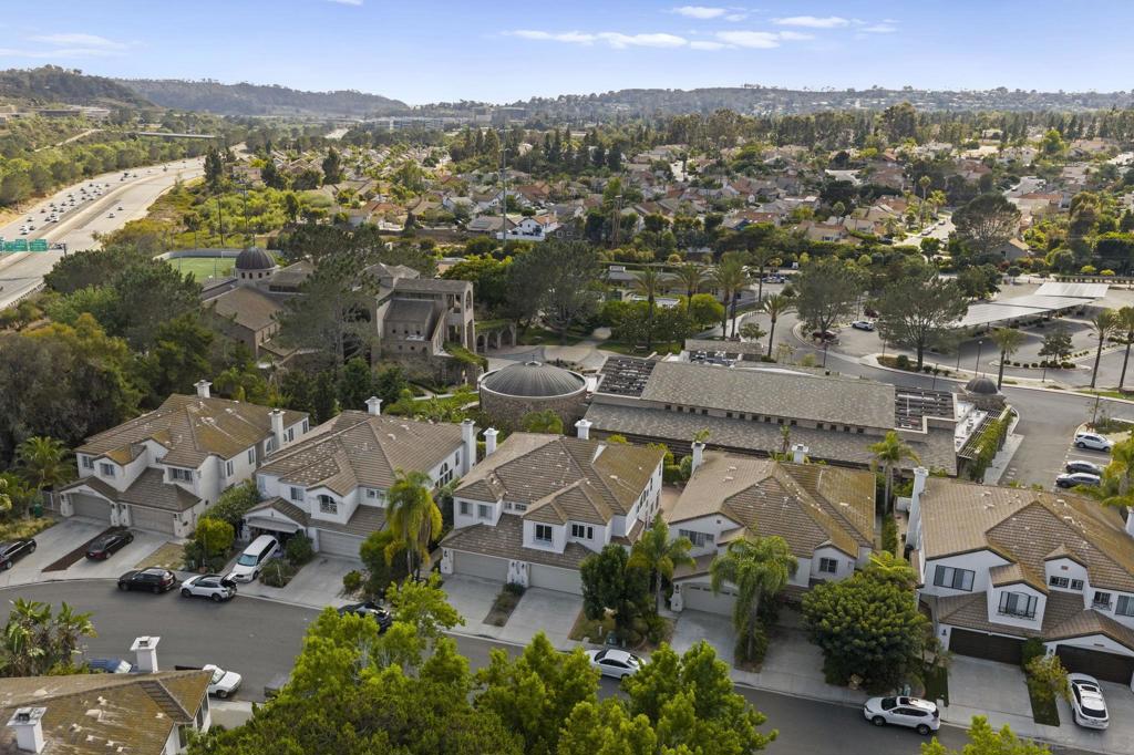 MLS #250033731SD img 35