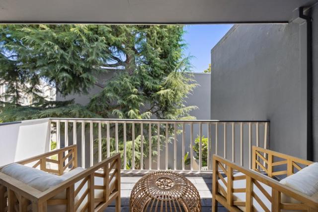 307 Carlos Avenue, Redwood City CA: https://media.crmls.org/mediaz/e84207eb-f8fe-4805-b06a-c96b41218757.jpg