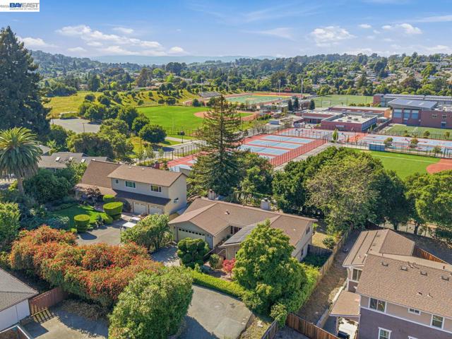 Image 49 of 60 For 16 Valley View Ct