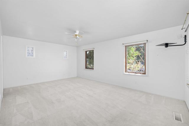 1440 Forest Avenue, Carlsbad CA: https://media.crmls.org/mediaz/e84414c8-6fcc-49c1-80a7-71e33c1ecc1e.jpg