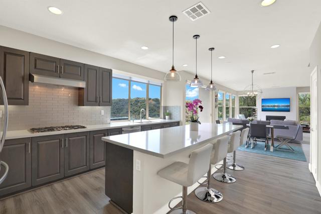 5988 Shaw Lopez Row, San Diego CA: https://media.crmls.org/mediaz/e8457366-dfdb-499e-8b95-0c84901927cf.jpg