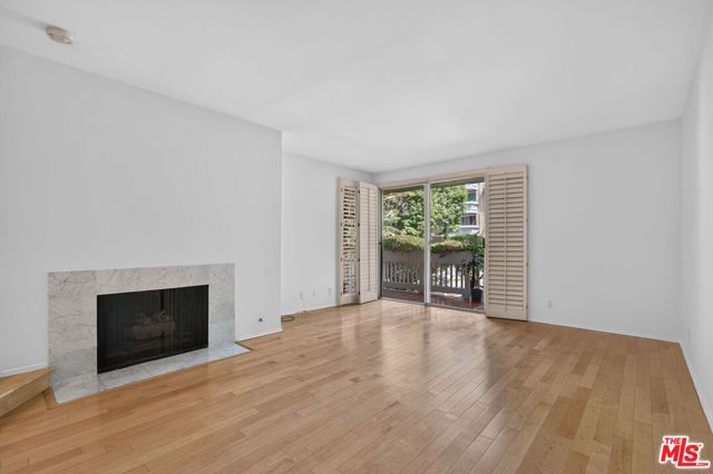 4338 Redwood Avenue, B114 photo 18