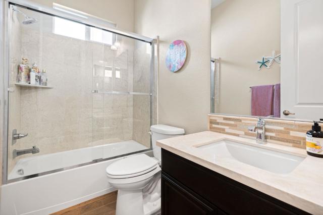 36 Freeport Court, Discovery Bay CA: https://media.crmls.org/mediaz/e846c7ba-32f1-4c82-89f8-276068d05eab.jpg