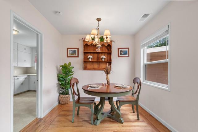 525 Laverne Avenue, Aptos CA: https://media.crmls.org/mediaz/e846da1a-4a32-4bd0-96cf-97b9c6a1b825.jpg