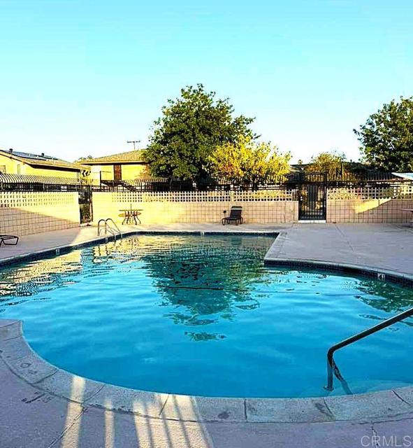 Detail Gallery Image 32 of 32 For 514 Shady Ln #C,  El Cajon,  CA 92021 - 2 Beds | 2 Baths