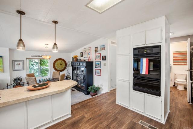 Detail Gallery Image 10 of 42 For 18218 Paradise Mountain Rd #116,  Valley Center,  CA 92082 - 2 Beds | 2 Baths