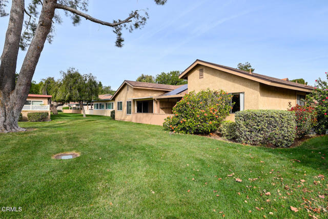 Detail Gallery Image 5 of 38 For 37109 Village 37, Camarillo,  CA 93012 - 2 Beds | 2 Baths