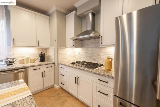 1856 Buck Mountain Court, Antioch CA: https://media.crmls.org/mediaz/e8480b51-d8b9-4342-bd90-c869167318be.jpg