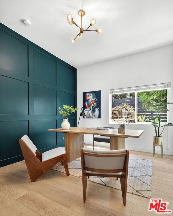 2603 Crestmoore Place, Los Angeles CA: https://media.crmls.org/mediaz/e8484083-929b-4ec6-a0ae-5c500866fc47.jpg