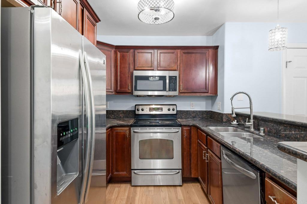 5402 Balboa Arms Dr. - photo 14