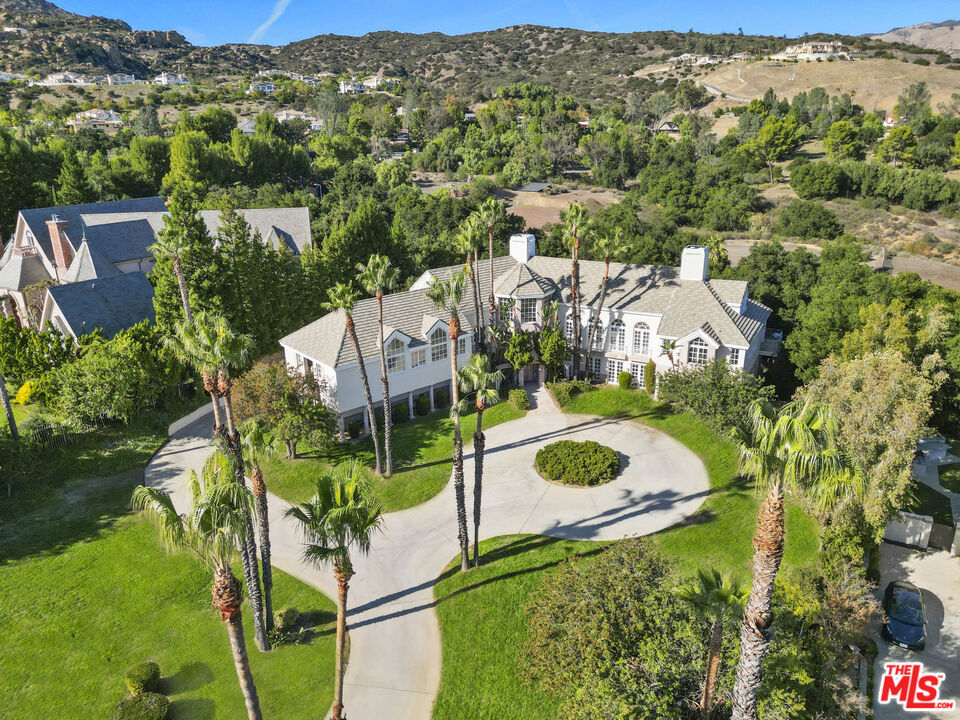 MLS #25602713 image #14