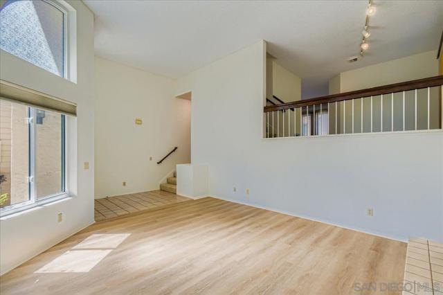 8896 Highwood Drive, San Diego CA: https://media.crmls.org/mediaz/e8497d75-f101-4629-ac10-700854ace3b8.jpg