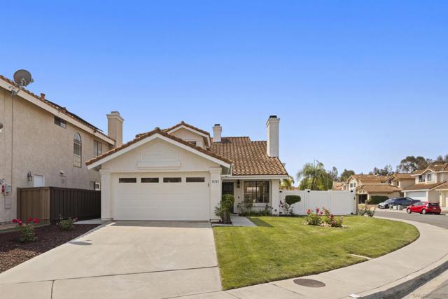 10785 Chinon Circle, San Diego CA: https://media.crmls.org/mediaz/e849a3f0-18e5-4364-bc6d-6bdf2b2c2264.jpg