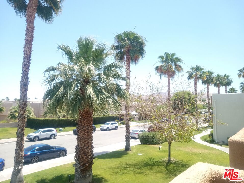 MLS #25544107 img 2