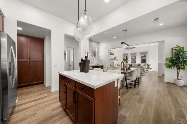 1686 Pember Avenue, Chula Vista CA: https://media.crmls.org/mediaz/e84d5406-d90f-4637-8726-253a5f0afcd9.jpg