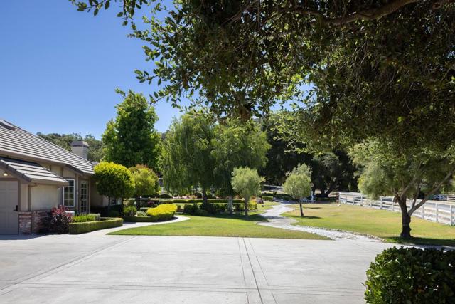 6 Sleepy Hollow Drive, Carmel Valley CA: https://media.crmls.org/mediaz/e84d5a23-d06d-467f-9c19-3e3044de6e44.jpg