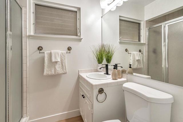 5010 Rio Vista Avenue, San Jose CA: https://media.crmls.org/mediaz/e84e2f78-c4f0-4da9-8968-6ee5e656f7a6.jpg