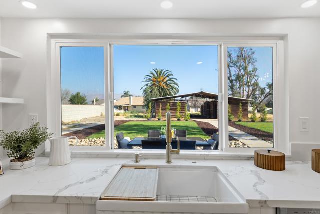 Detail Gallery Image 15 of 36 For 8167 Bridal Path Cir, Jurupa Valley,  CA 92509 - 4 Beds | 2 Baths