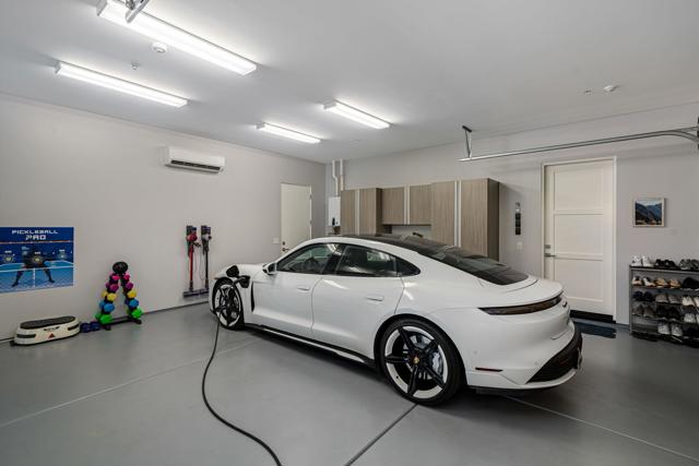 80840 Via Portofino, La Quinta CA: https://media.crmls.org/mediaz/e84f3c60-2b46-424e-ad5c-bb80e3c6d2aa.jpg