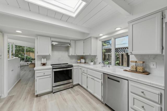 666 Georgia Avenue, Palo Alto CA: https://media.crmls.org/mediaz/e852c965-f6b0-4c16-93e5-33f96aa30aa8.jpg