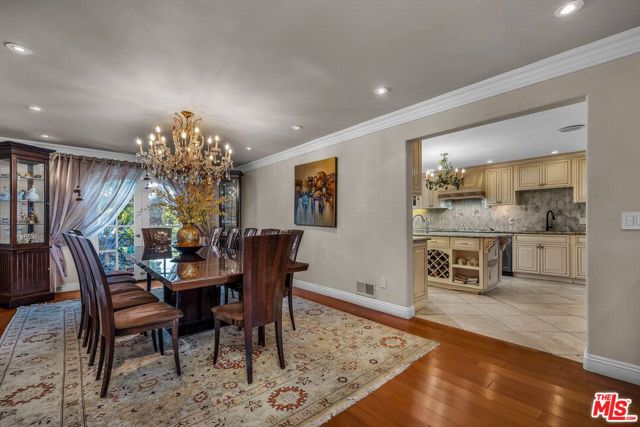 Drew Fenton | 10810 Via Verona Street Los Angeles CA | MLS: 7631190 Drew Fenton | 10810 Via Verona Street Los Angeles CA | MLS: 7631190