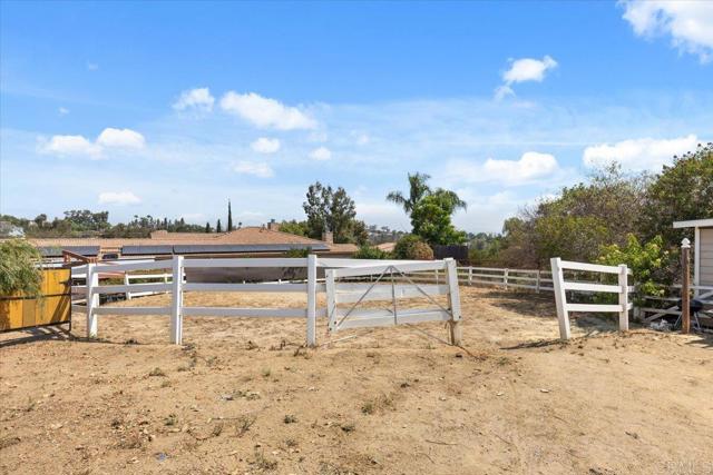 Detail Gallery Image 39 of 60 For 598 Caminito a Casa, San Marcos,  CA 92078 - 4 Beds | 3/1 Baths