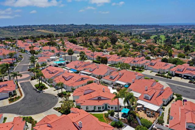 3372 Corsica Way, Oceanside CA: https://media.crmls.org/mediaz/e8553007-0e29-4034-aa01-355c5e09af85.jpg
